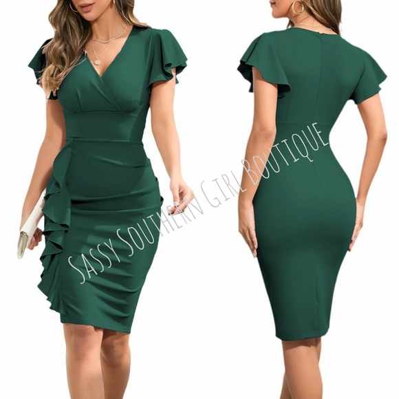 🆕⭐Green Ruffle Midi Dress - Picture 1 of 10